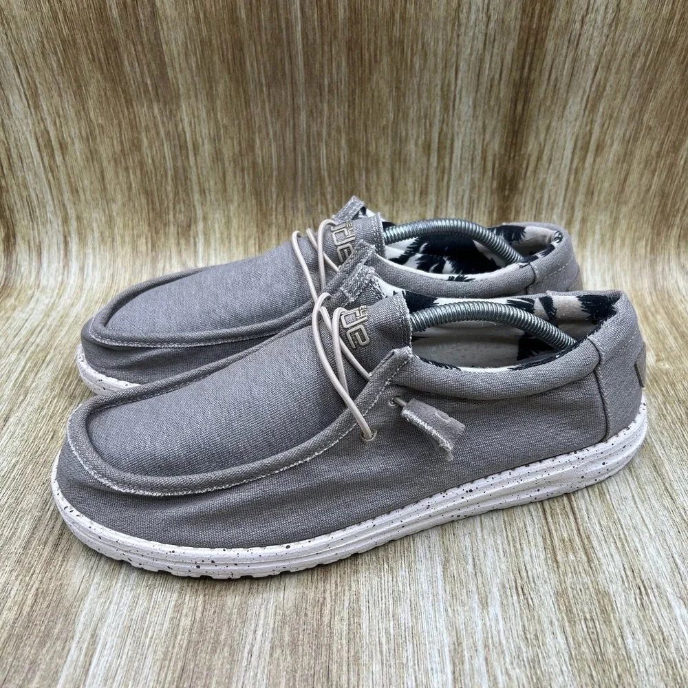 Hey Dude Wally Stretch Loafers Men's Size 12 Grey Palm Tree Print Casual Shoes